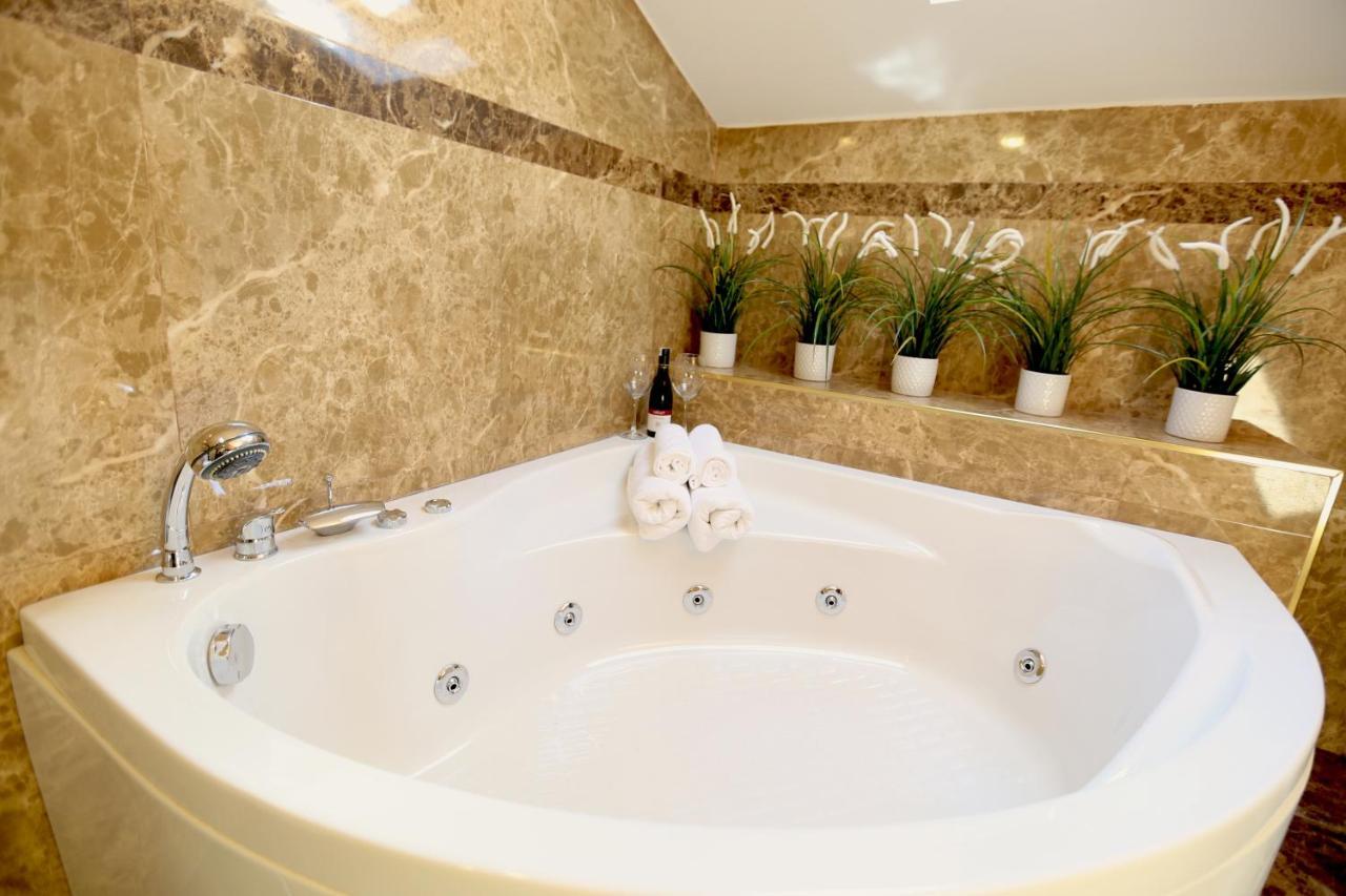Aparthotel Truemar & 5*