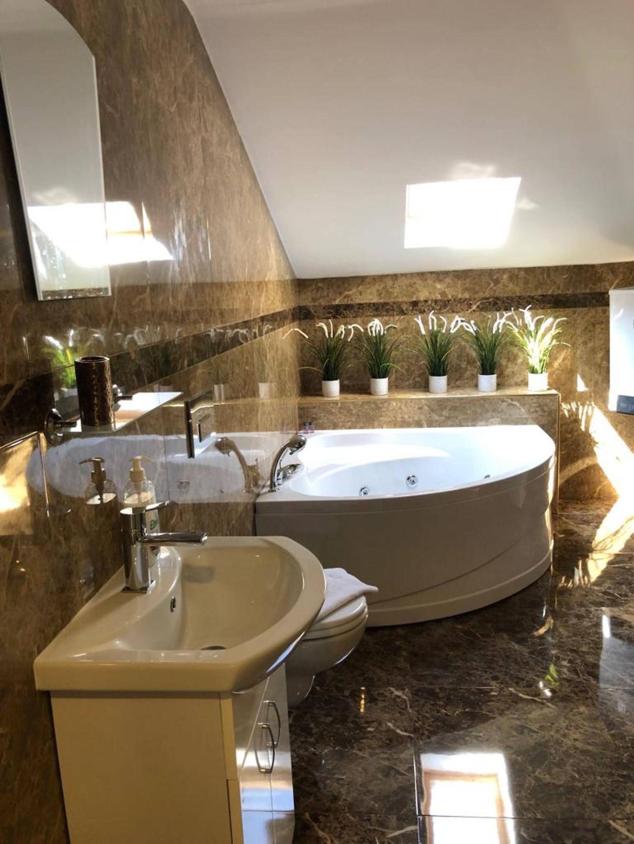 Aparthotel Truemar & Kemer